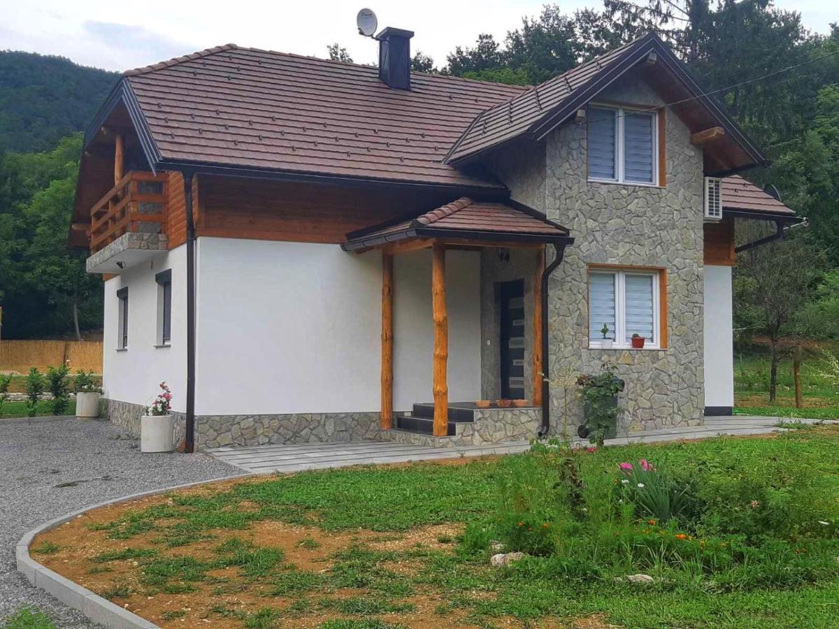 Bihać Vacation House Studenac 빌라 외부 사진